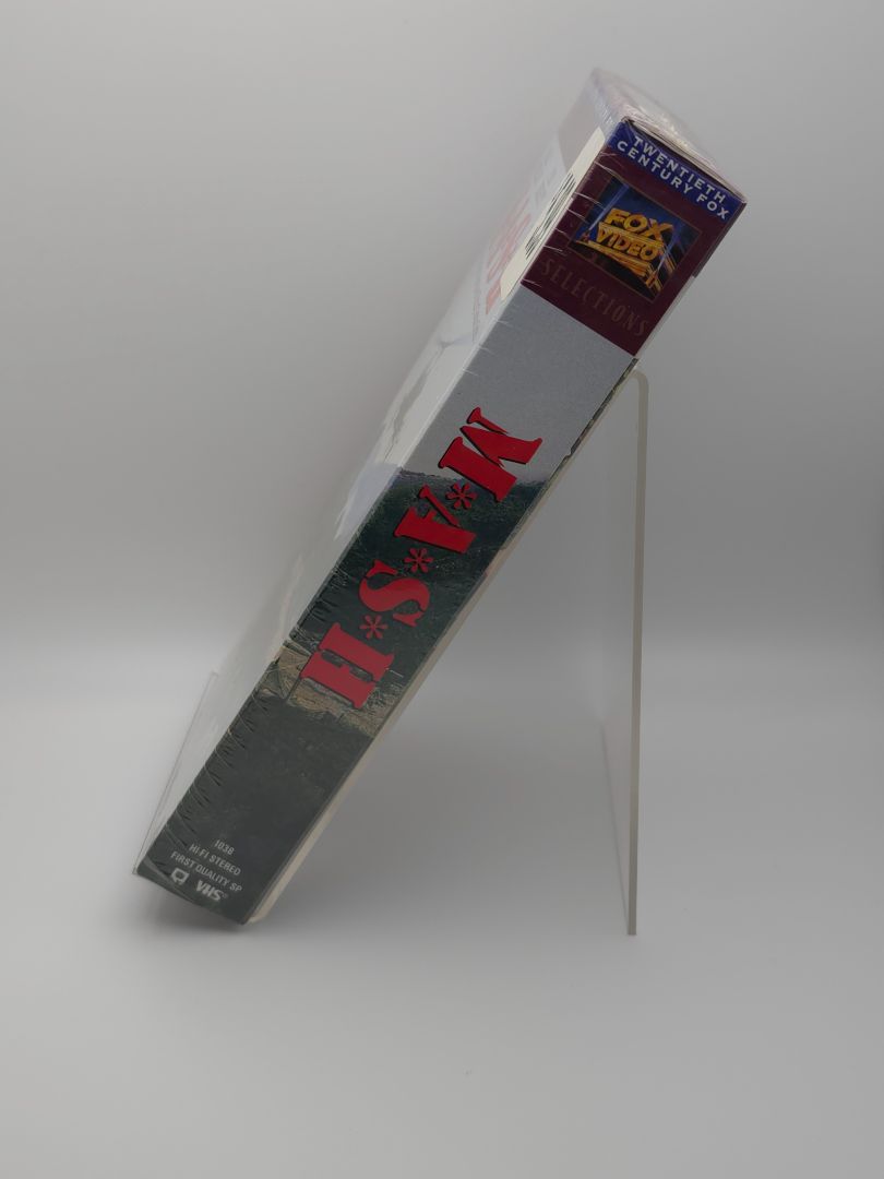 SEALED MASH VHS