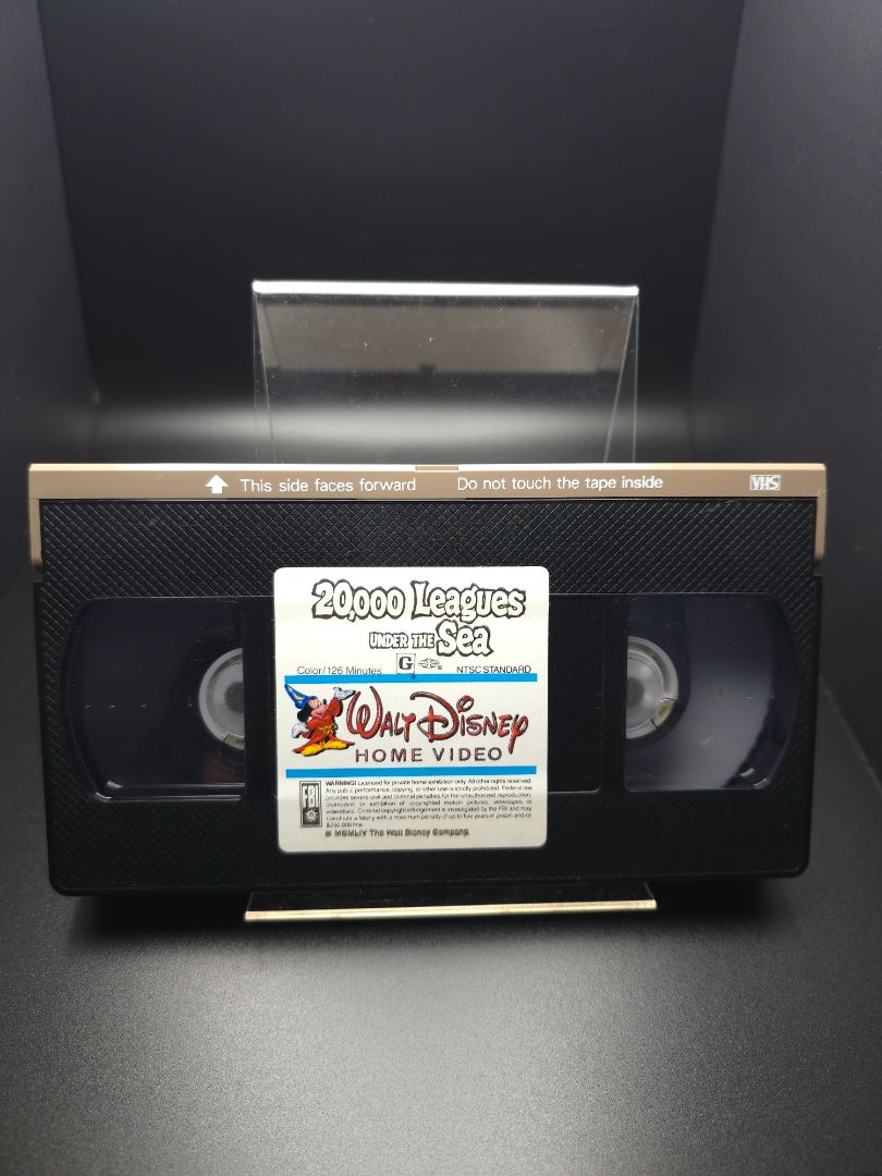 VHS 20,000 Leagues Under the Sea