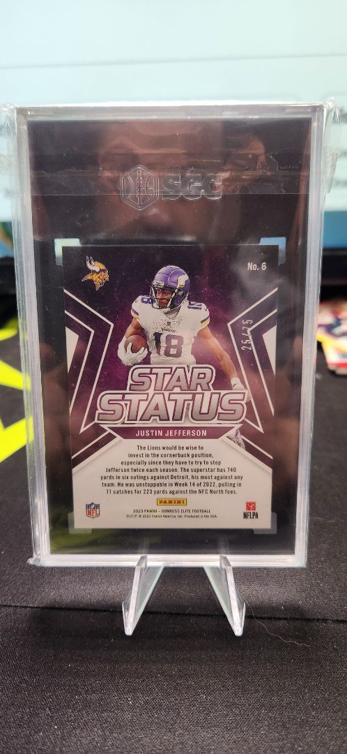 2023 Donruss Elite Justin Jefferson Star Status Red /25
