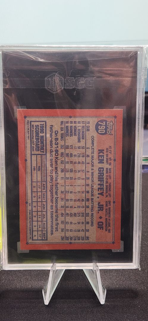 1991 Topps Ken Griffey Jr. SGC 9.5