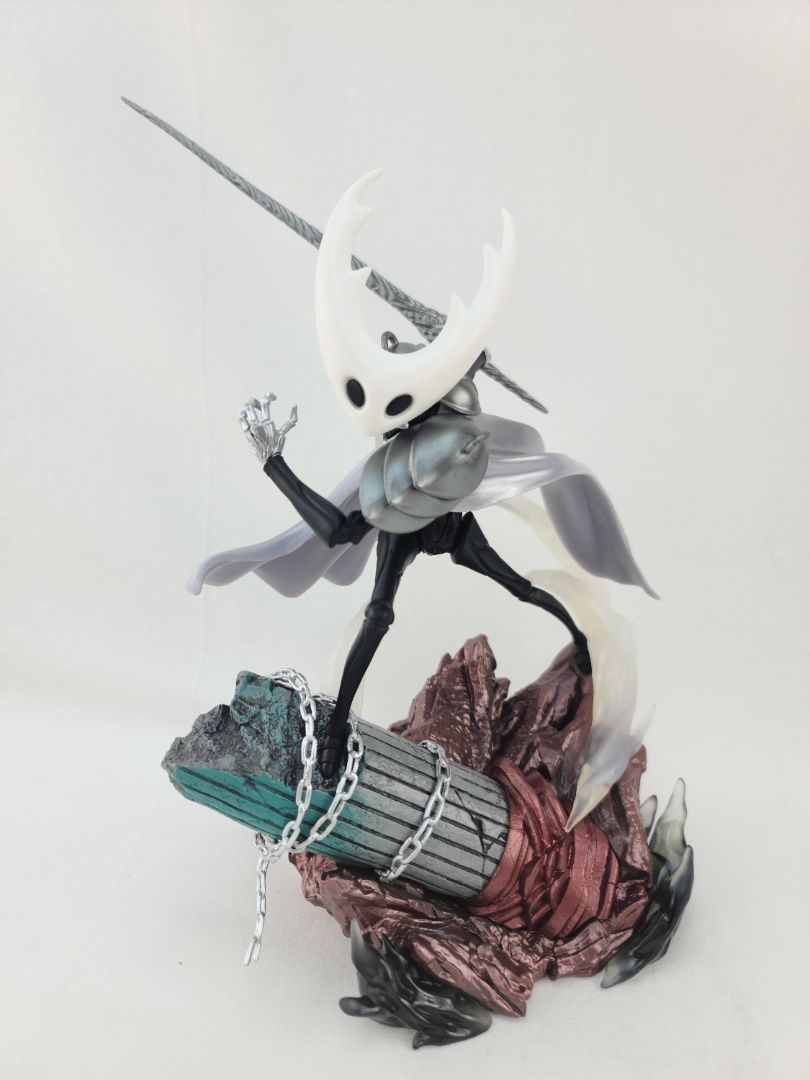 Hollow Knight Pure Vessel XL Statue