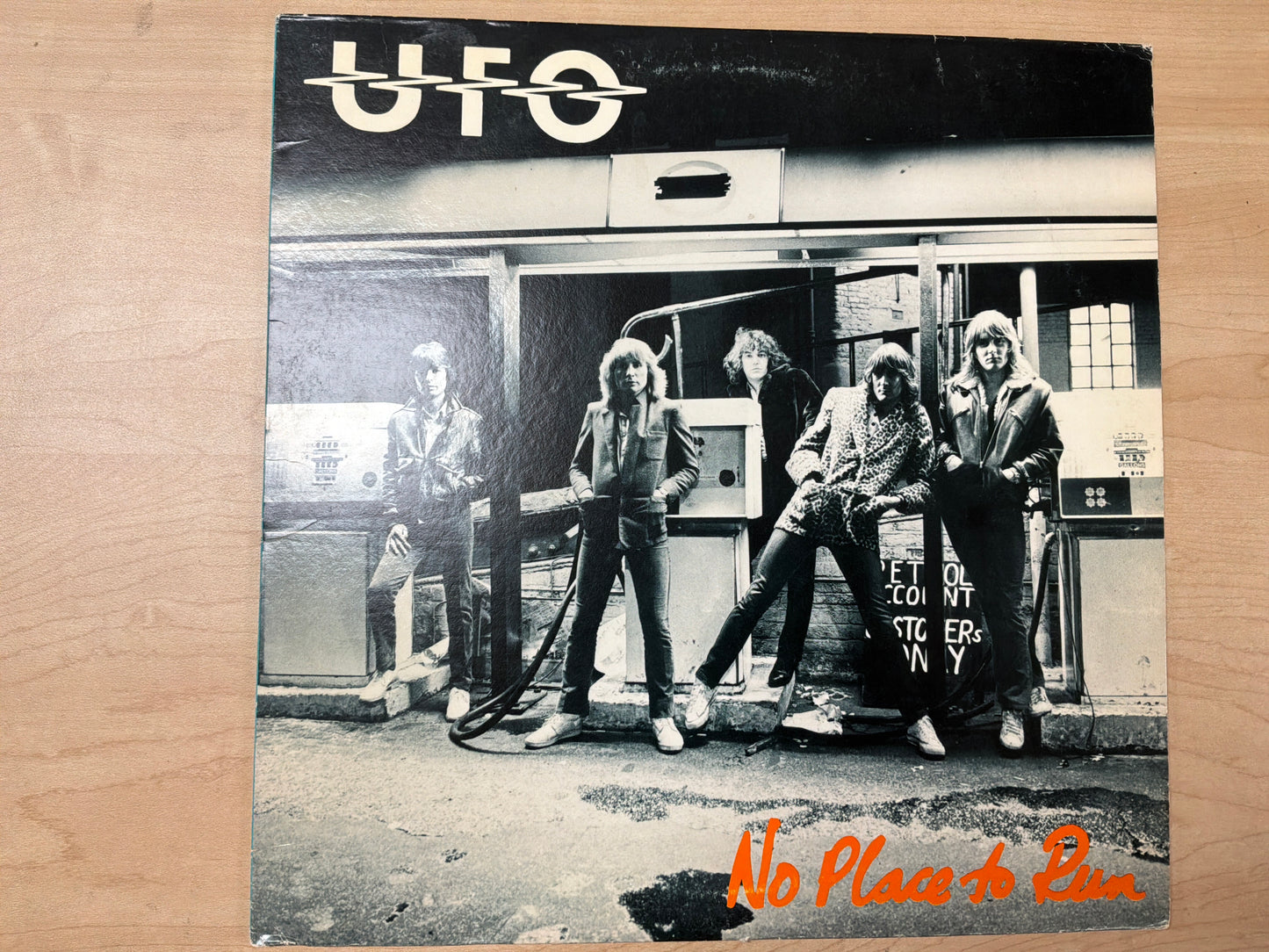 UFO - No Place To Run