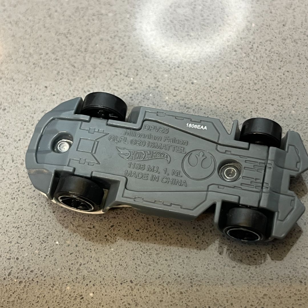 2016 Millennium Falcon Car