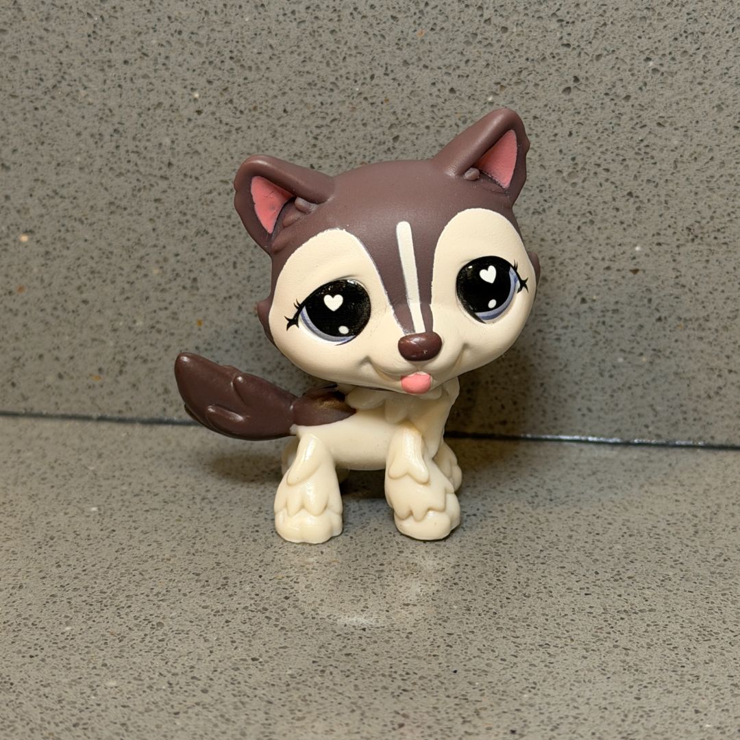 LPS G7 Husky #240