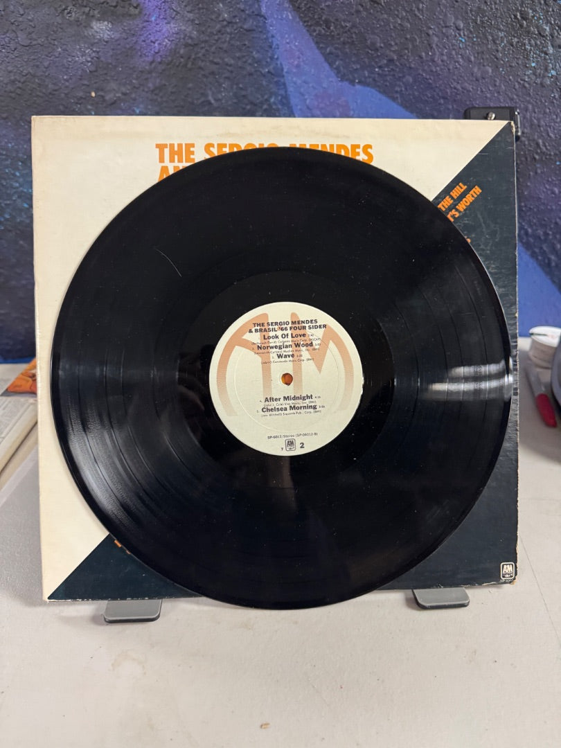 THE SERGIO MENDES & BRASIL 66 FOUR SIDER