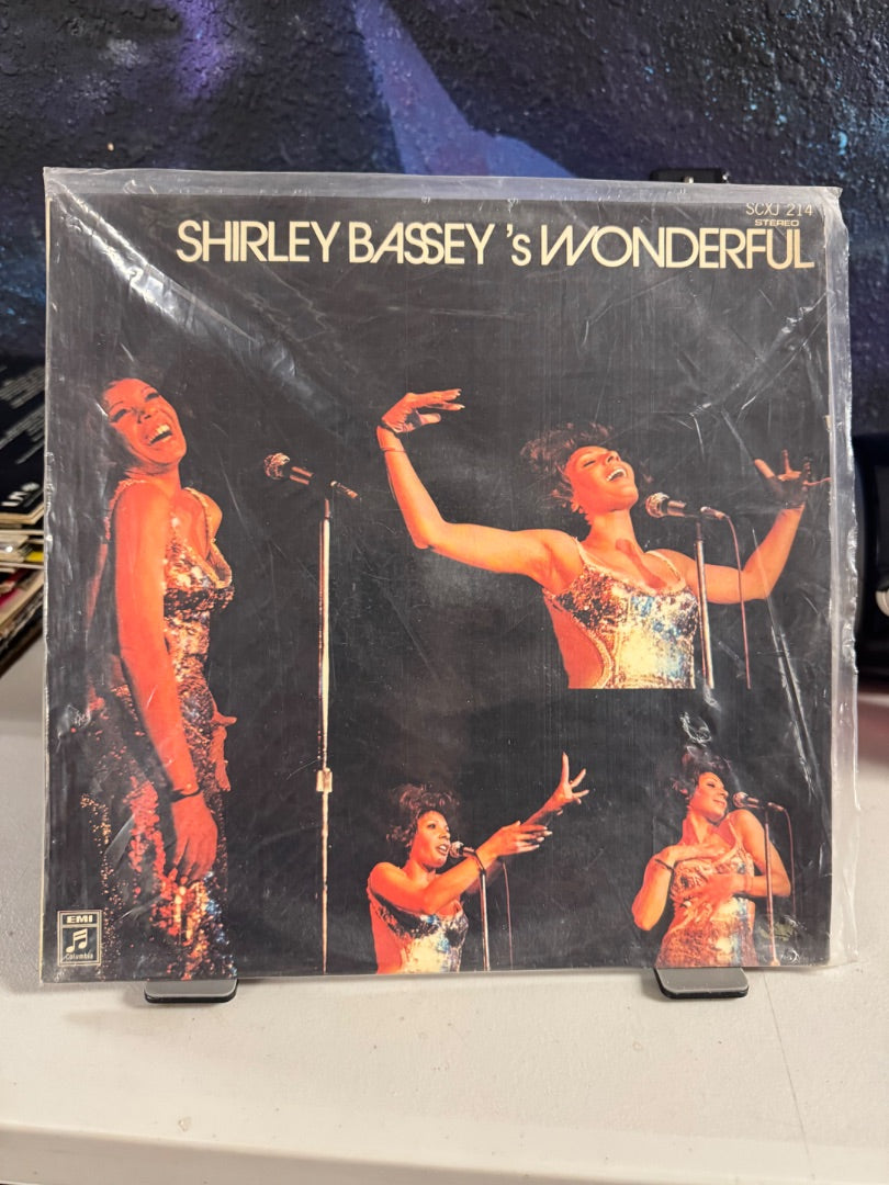 Shirley Bassey Wonderful