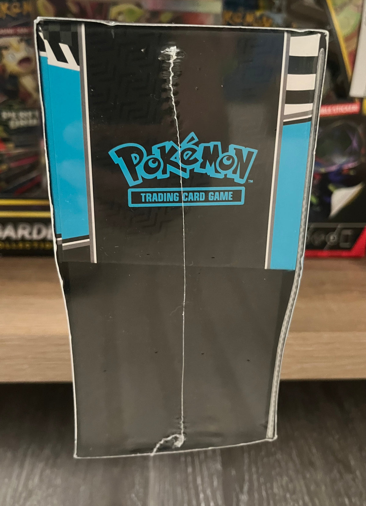 Pokémon Scarlet & Violet Black Bolt Elite Trainer Box
