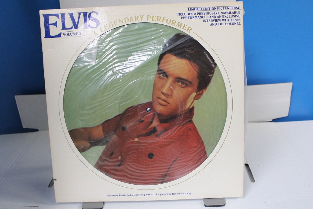 Elvis Vol 3 a Legendary Performer