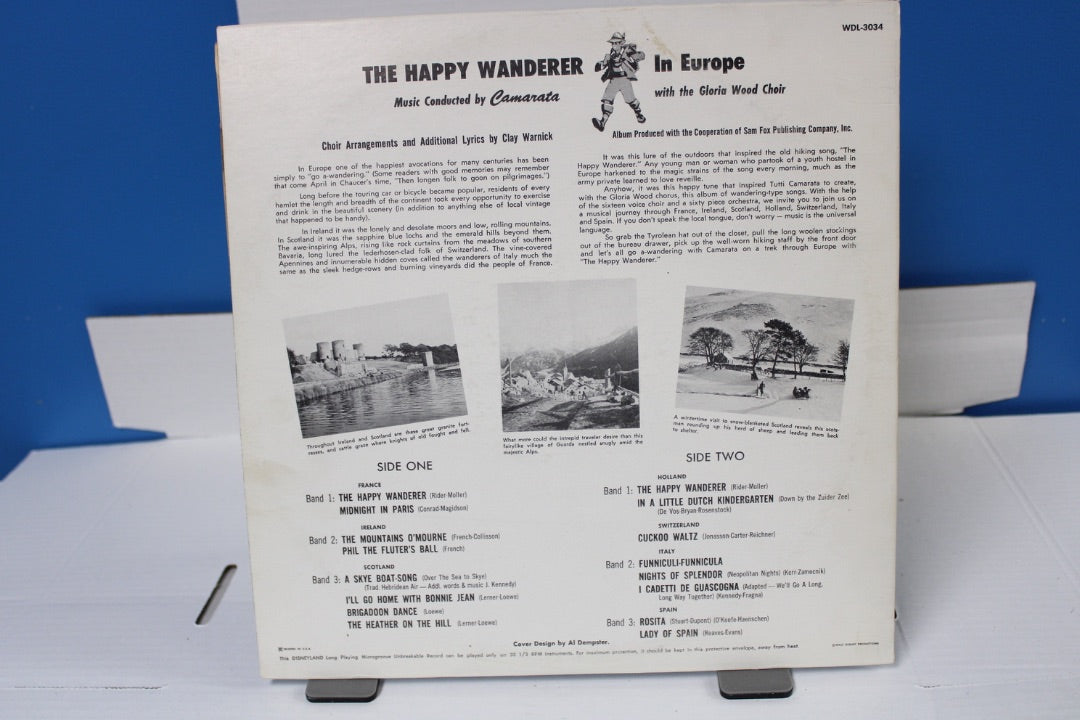 She Happy Wanderer Disney