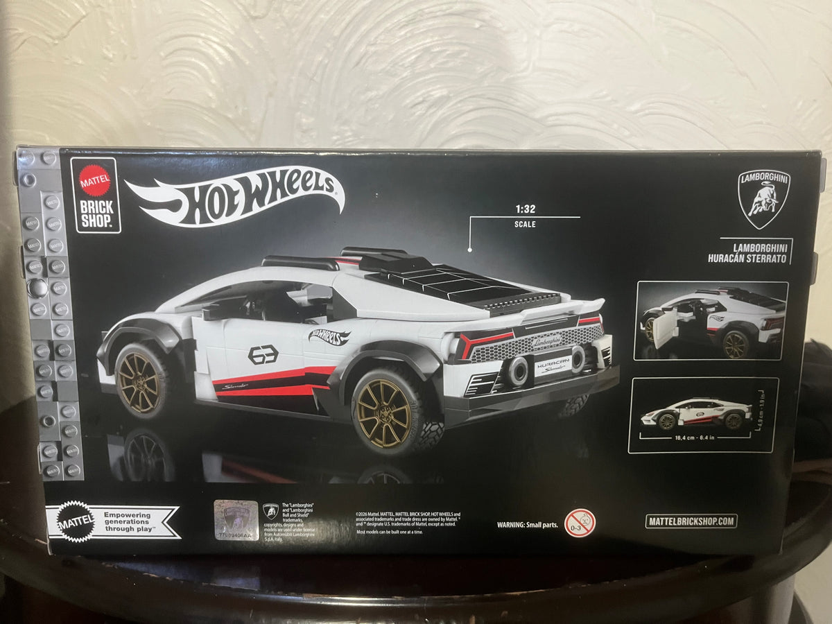 Hot Wheels Mattel Brick Shop Lamborghini Huracán Sterrato 268-Piece Building Set