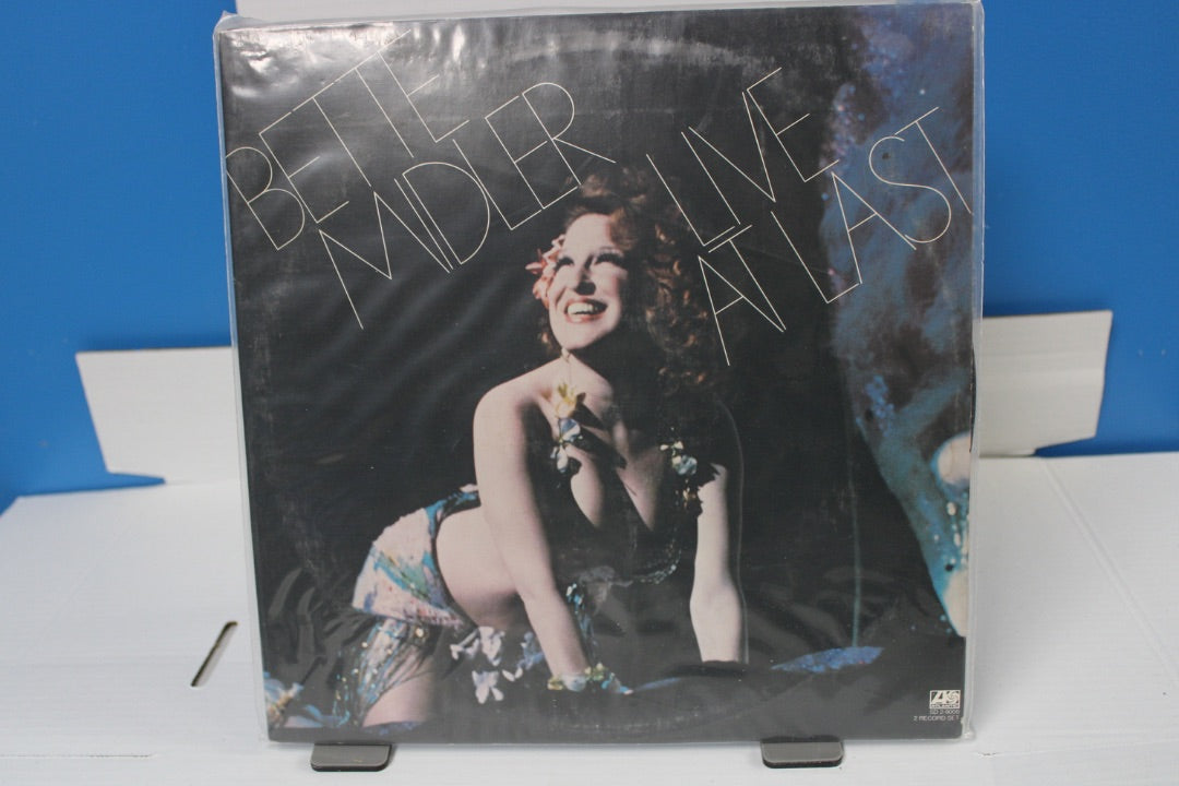 Bette Midler Live at Last