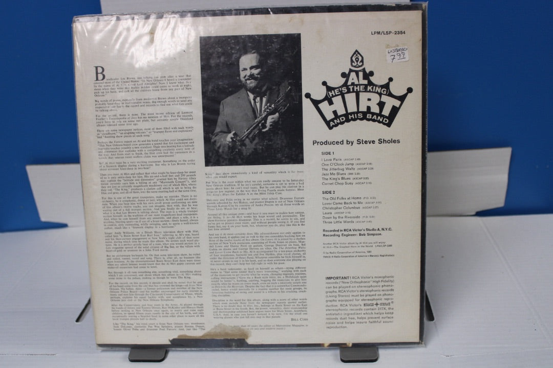 Al Hes the king and his band