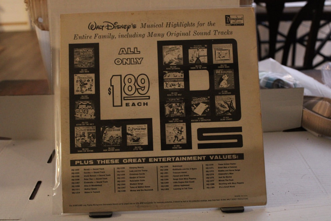 Walt Disney A Childs Garden of Verses