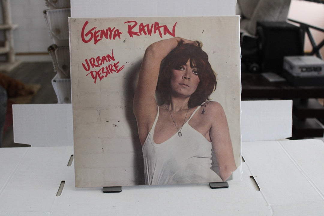 GENYA RAVAN : URBAN DESIRE.