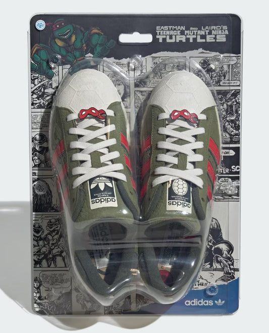 TMNT #1(Adidas)
CGC 9.0 w Shell-Toe Shoes (1 of 2)