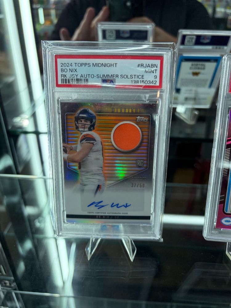 Bo Nix Topps Midnight RC /50 Auto