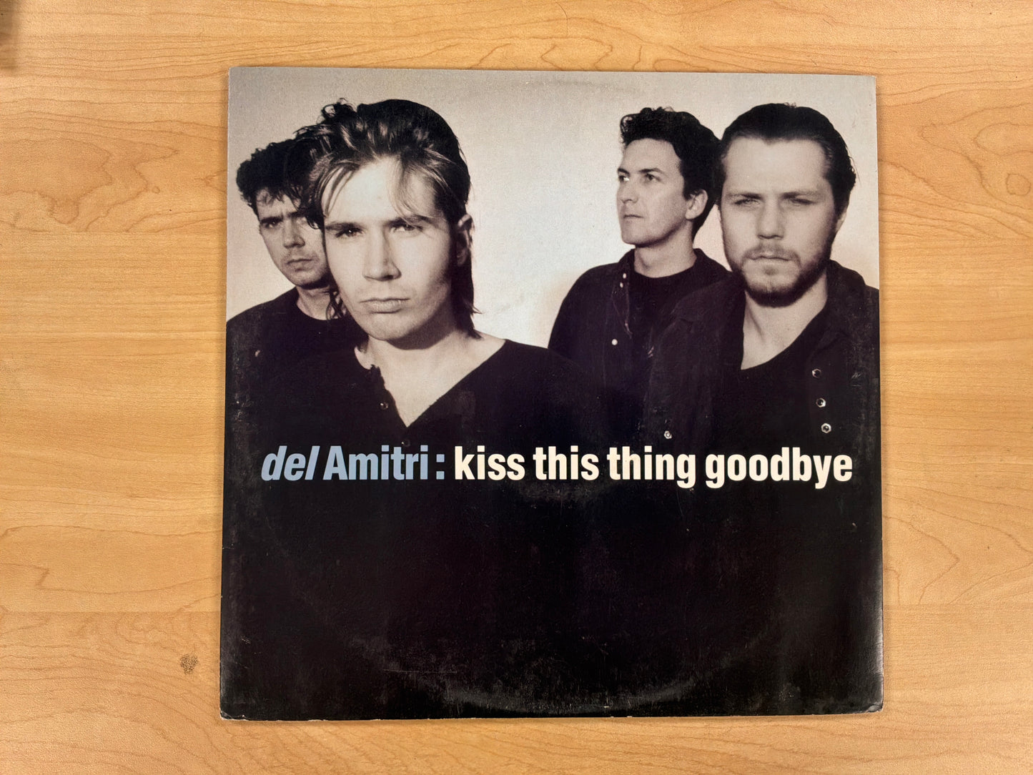 Del Amitri - Kiss This Thing Goodbye