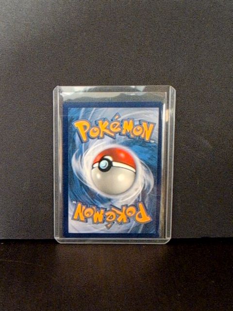 Morpeko VMAX 038/072 Shining Fates