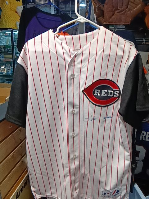Pete Rose autographed jersey PSA certified
