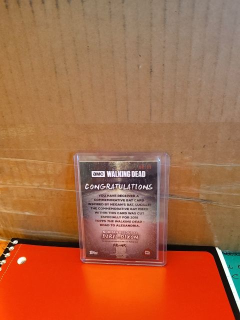 AMC walking dead bat card