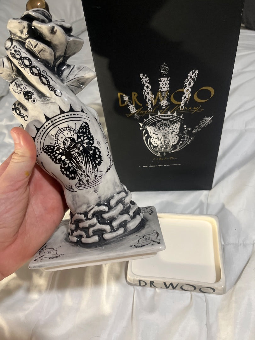 Neighborhood X DrWoo incense holder