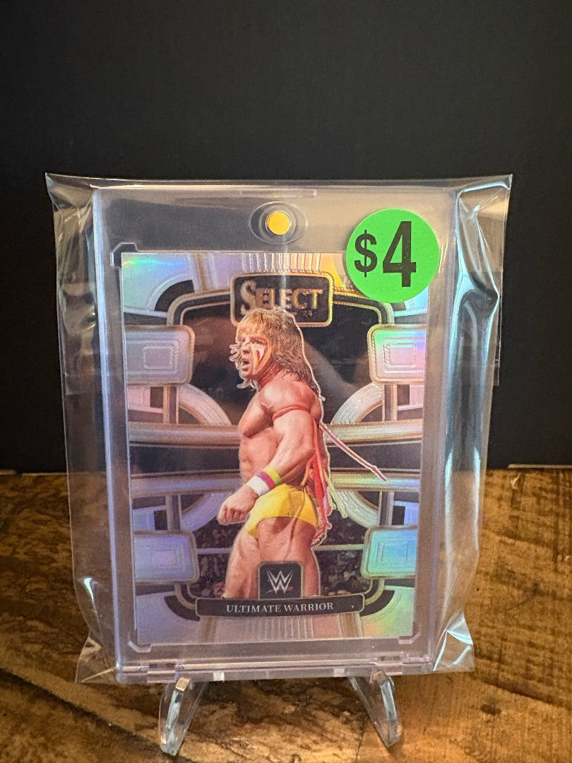 WWE ULTIMATE WARRIOR SELECT SILVER PRIZM