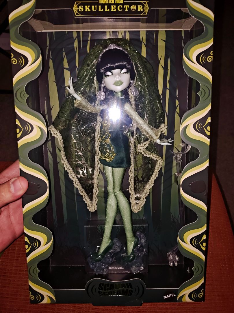 Monsters high Fang Club Exclusive Scarah Screams 2026