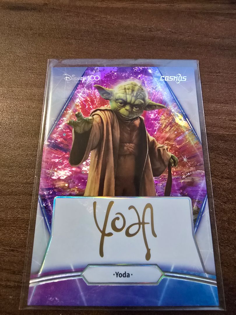 2023 Kakawow Cosmos Disney 100 All-Star Signature Yoda 03/88