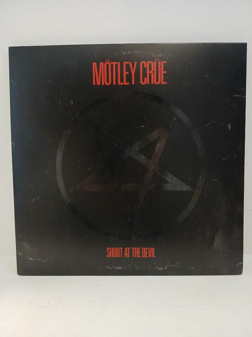 Motley Crue Shout At The Devil