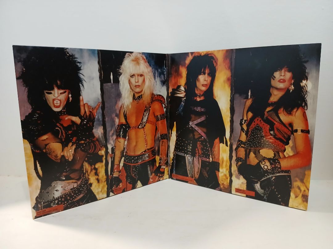 Motley Crue Shout At The Devil