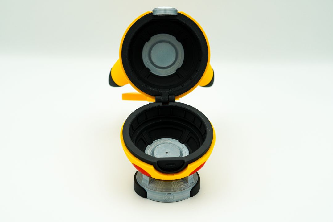 Pikaball Cosplay Pokeball