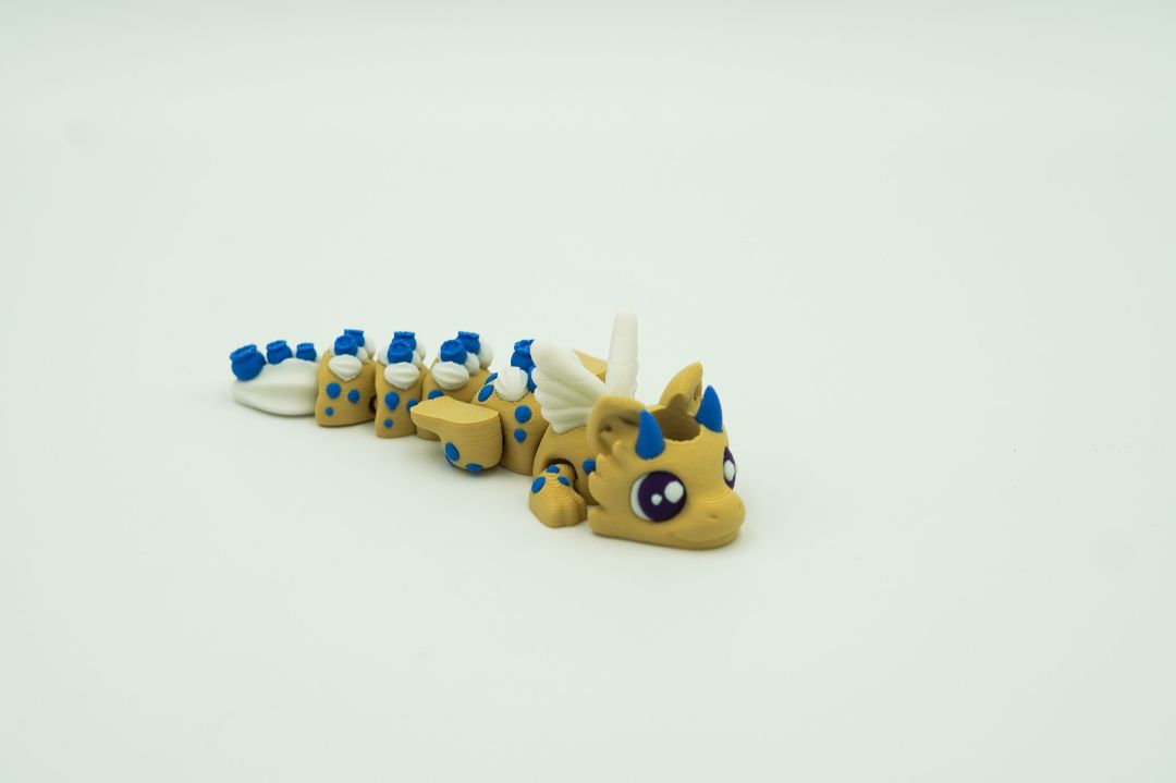 Berries and Cream Dragon Straw Topper