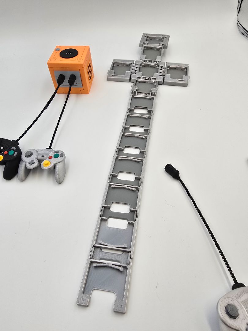 Gamecube styled Stwich Game holder