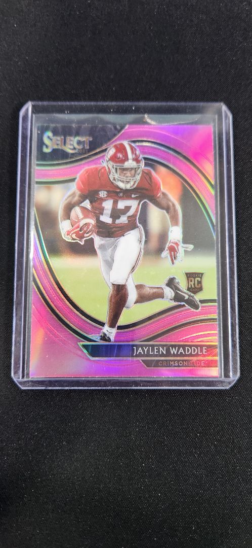 2021 Chronicles D.P. Jaylen Waddle RC