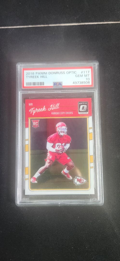 2016 Donruss Optic. Tyreek Hill RC PSA 10