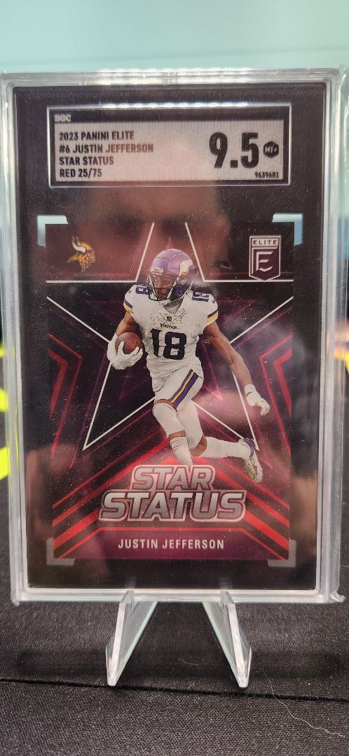2023 Donruss Elite Justin Jefferson Star Status Red /25