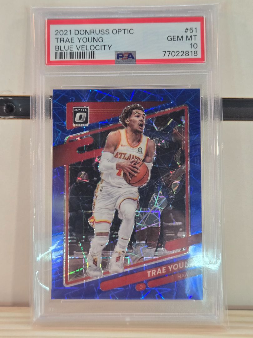 Donruss Optic Trae Young Blue Velocity PSA 10
