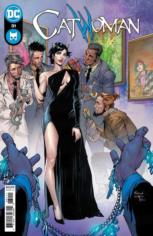 Catwoman #31 Cover A Robson Rocha