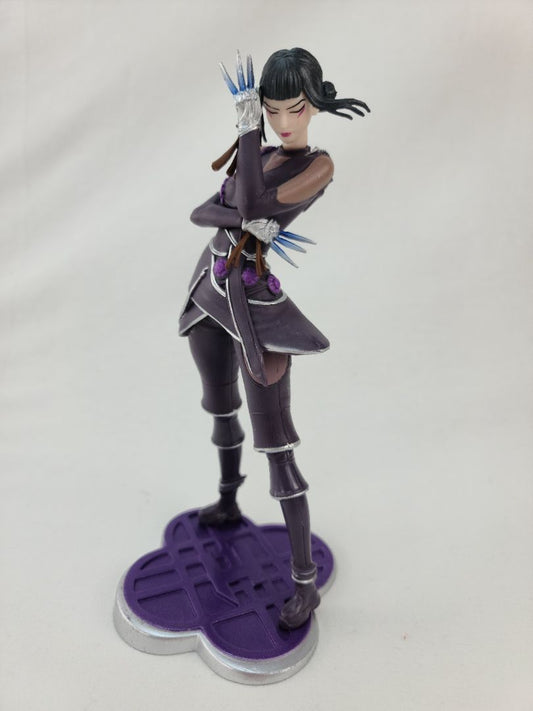 Zoey Battle Ready K Pop Demon Hunters Statue