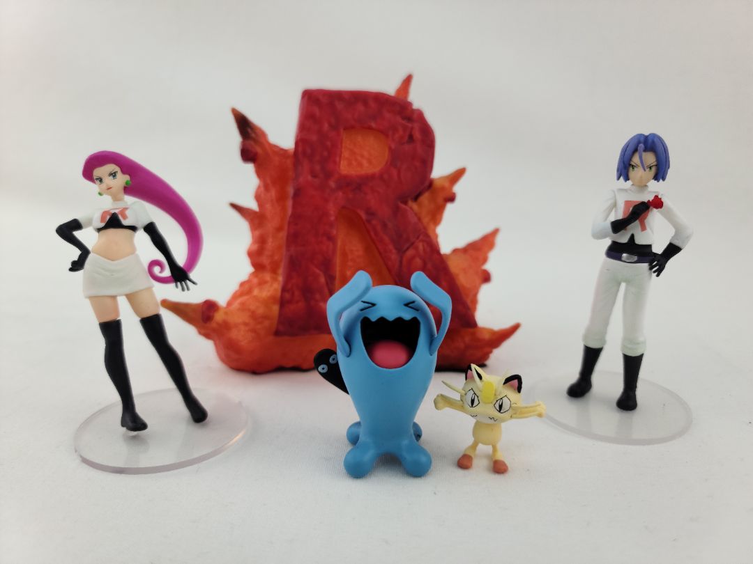 Team Rocket Light Up 5 Pieces