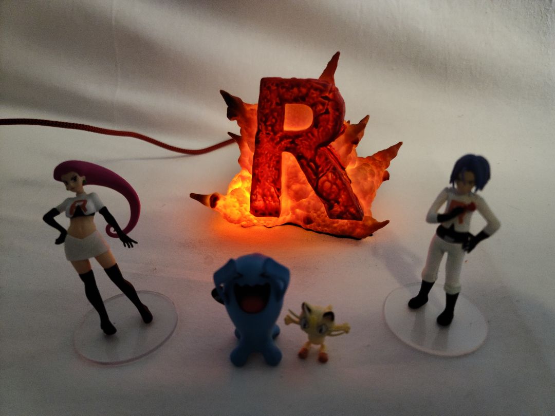 Team Rocket Light Up 5 Pieces