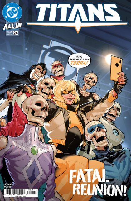 Titans, Vol. 4 #24A Pete Woods Regular