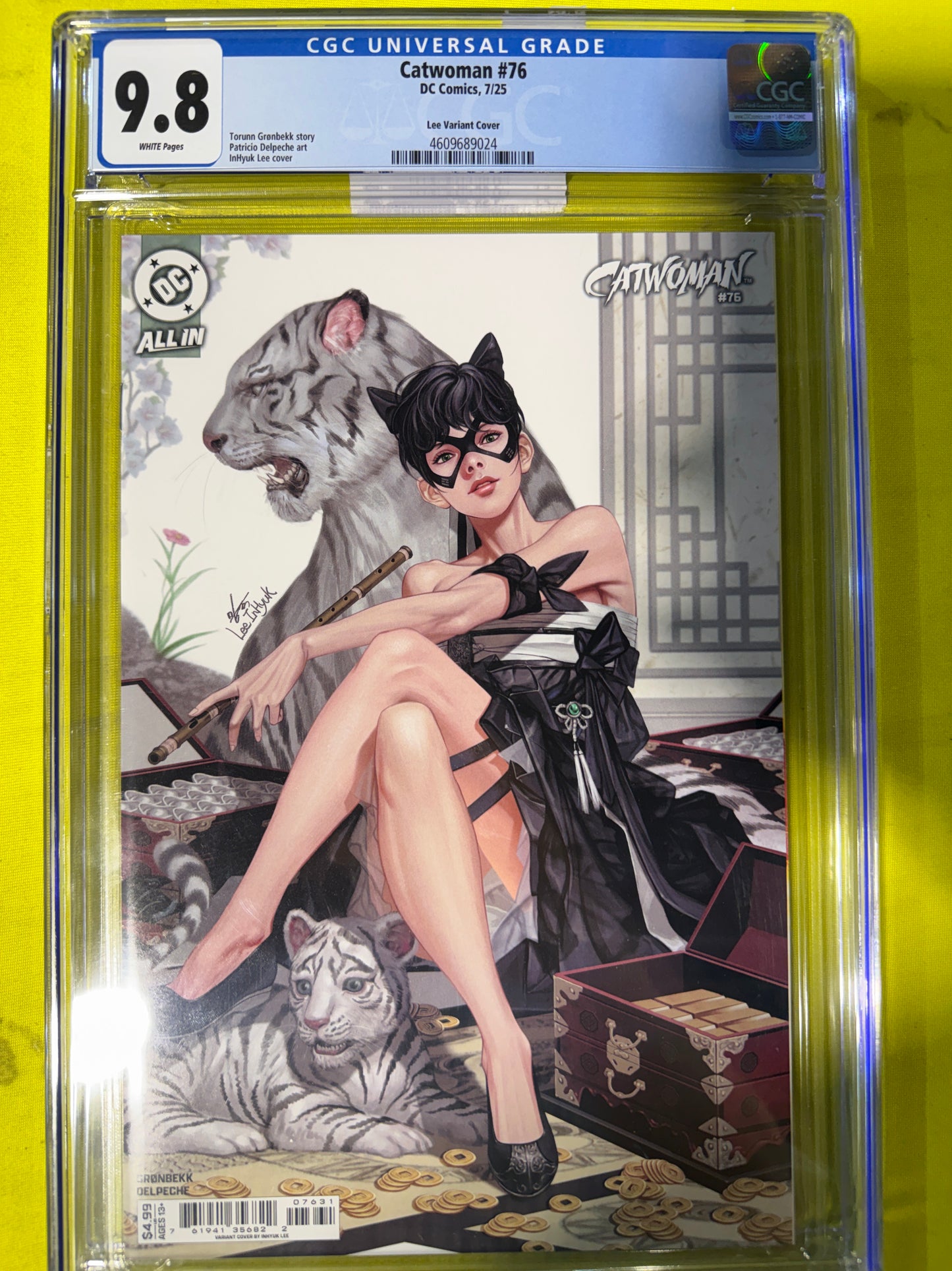 Catwoman #76 CGC 9.8