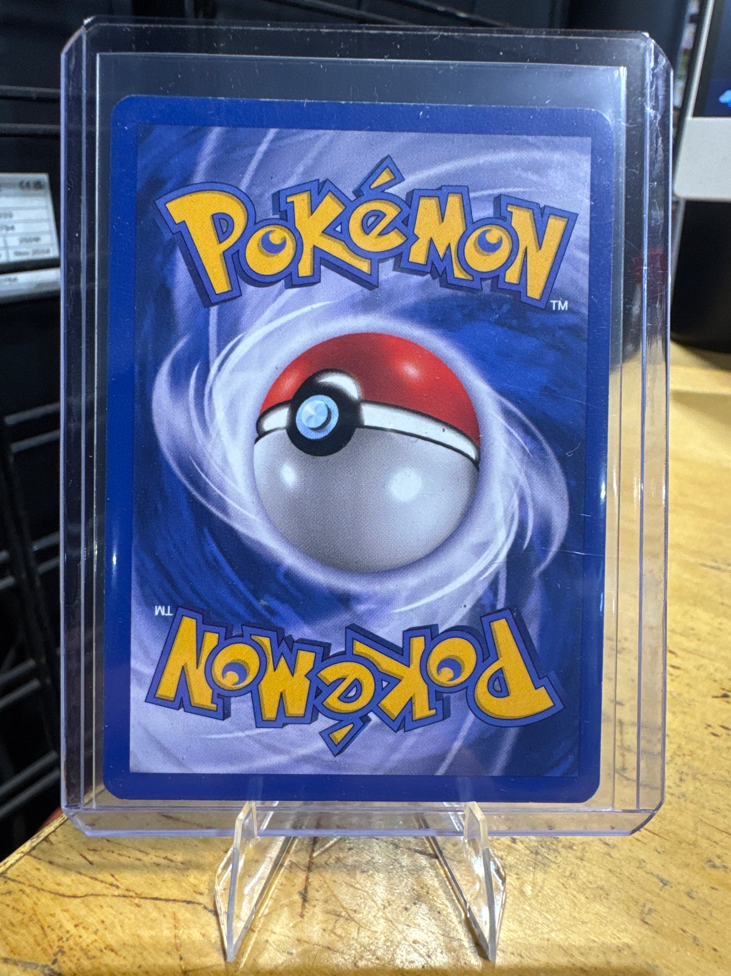 Dark Vileplume (13) - Team Rocket (1st Edition)