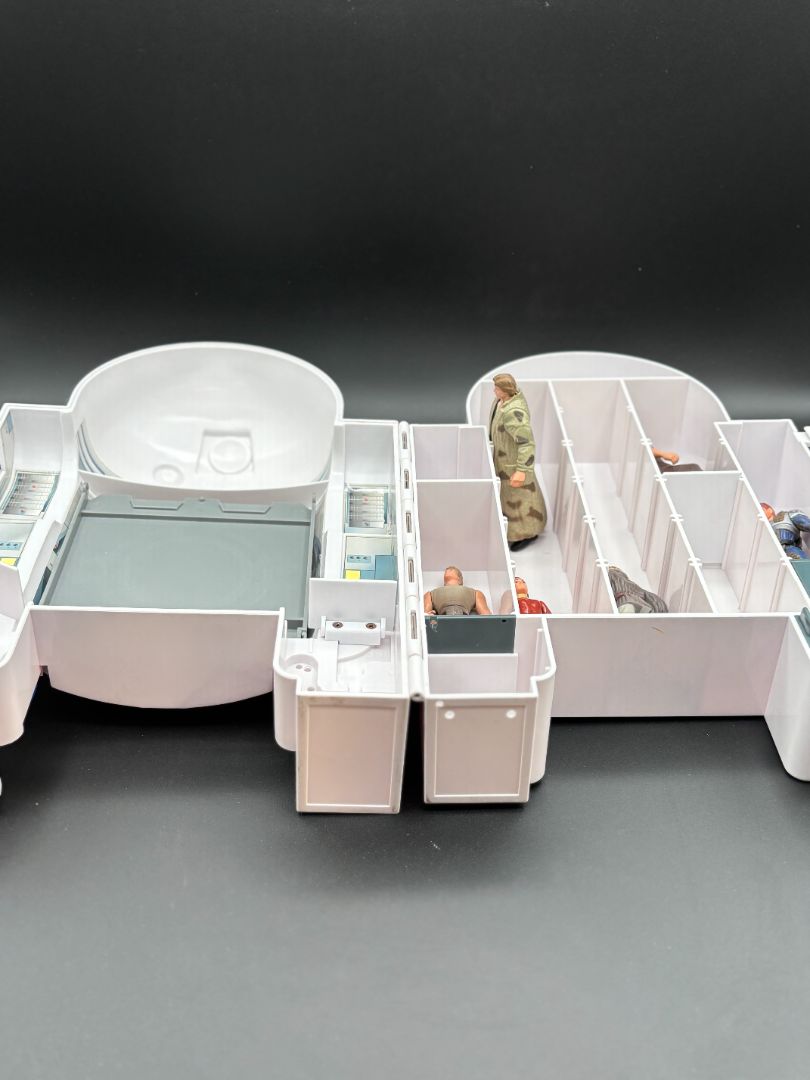 R2D2 Action Figure Holder