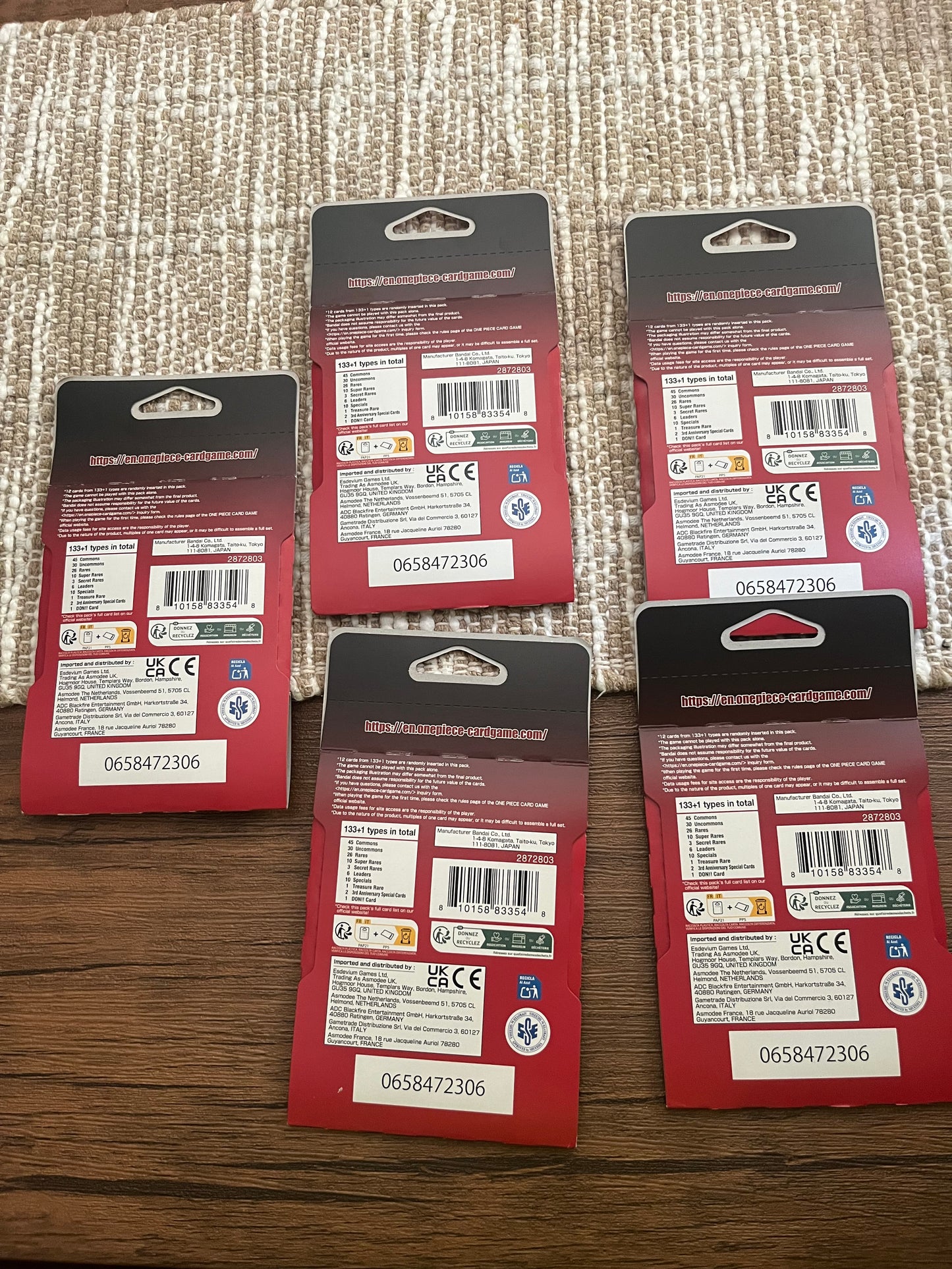 One piece booster sleeve pack