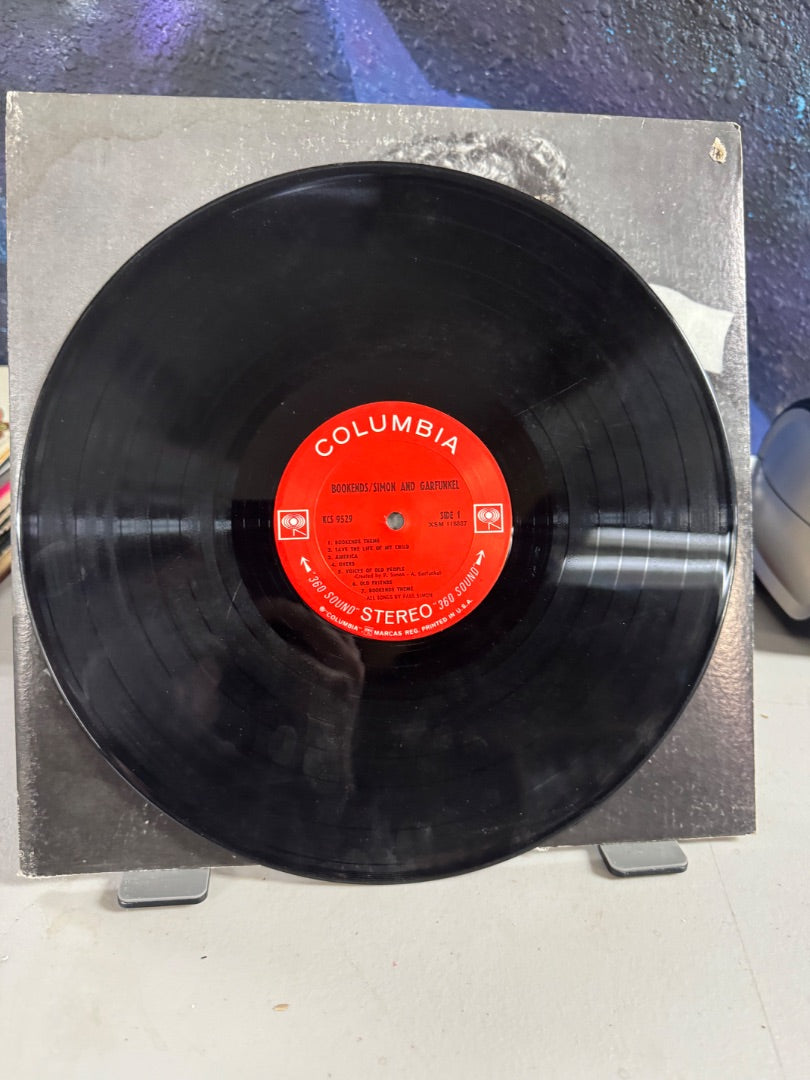 BOOKENDS/SIMON AND GARFUNKEL