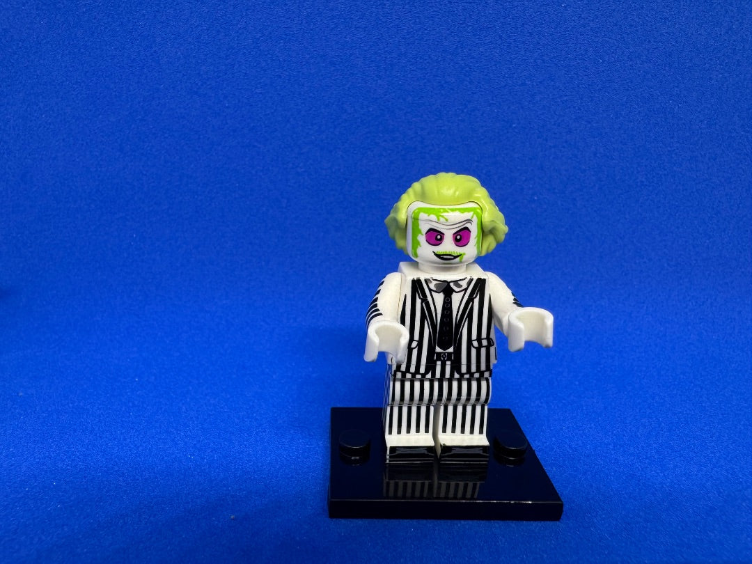 Minifigure - Beetlejuice (B&W)
