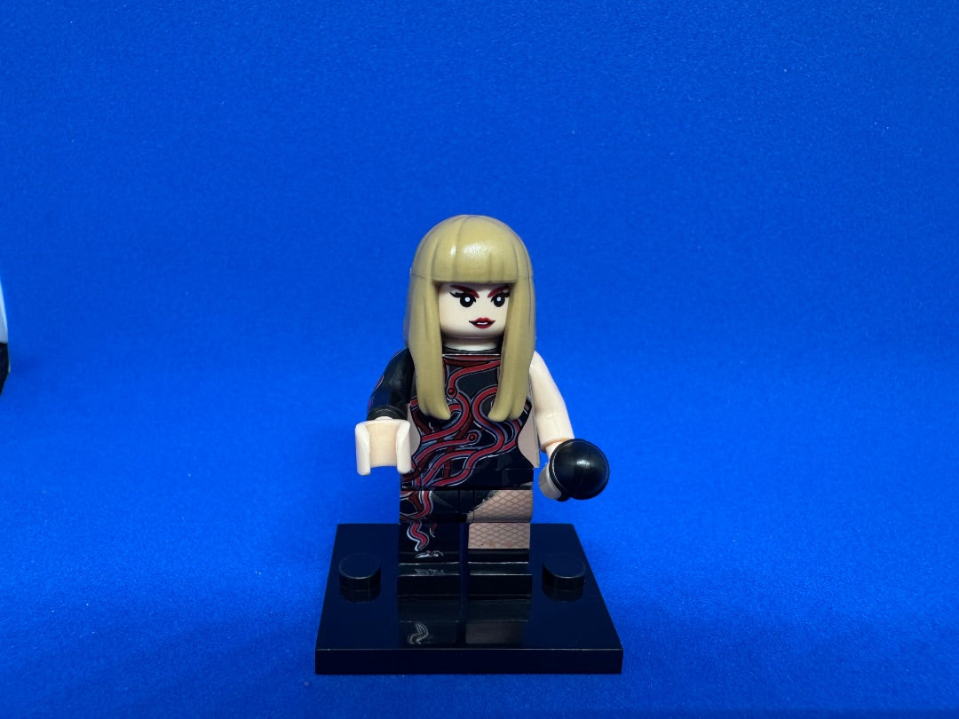 Minifigure - T. Swift (Snake)