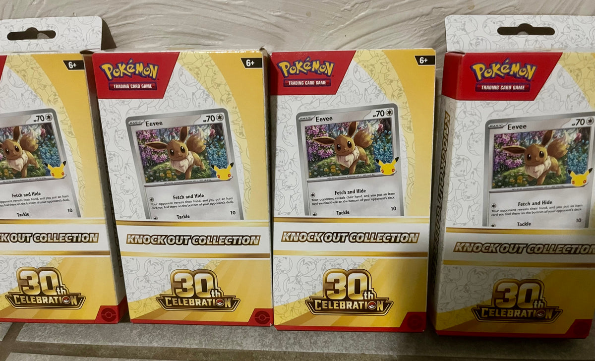 Pokemon 30th Celebration Knock Out Collection – Eevee